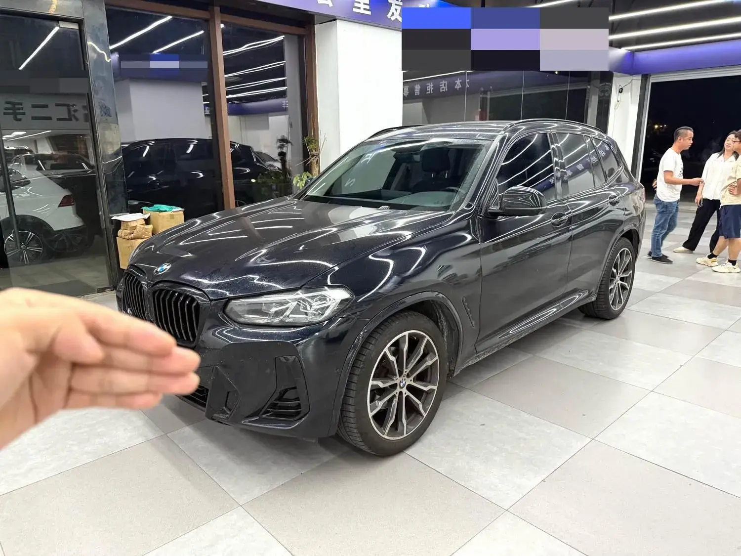 2022 BMW X3 view 1