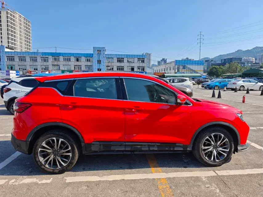 2019 GEELY COOLRAY thumbnail 3