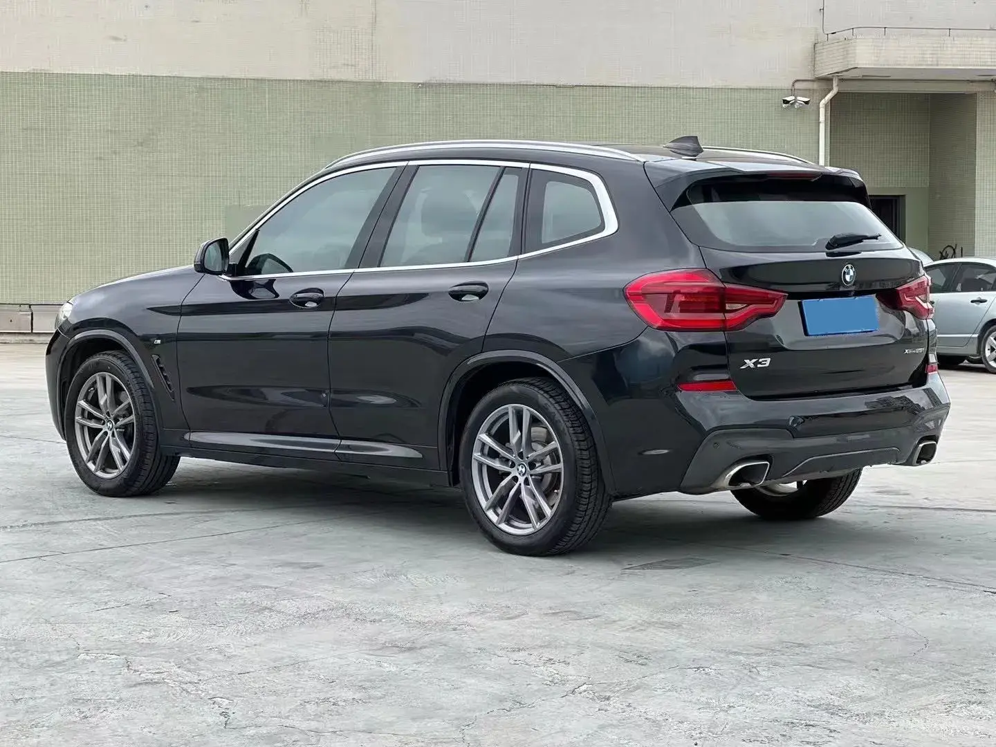 2021 BMW X3 thumbnail 4