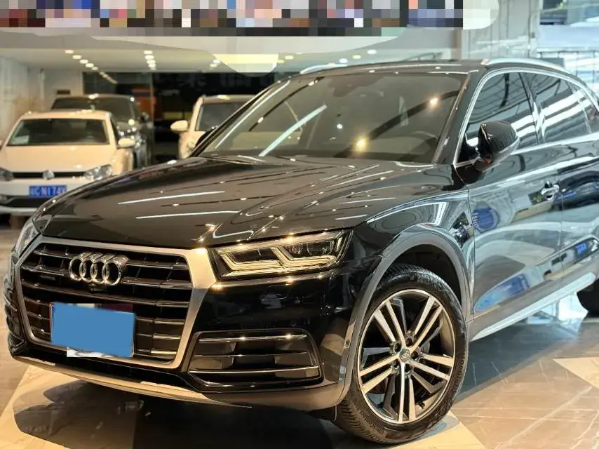 2020 AUDI Q5L thumbnail 2