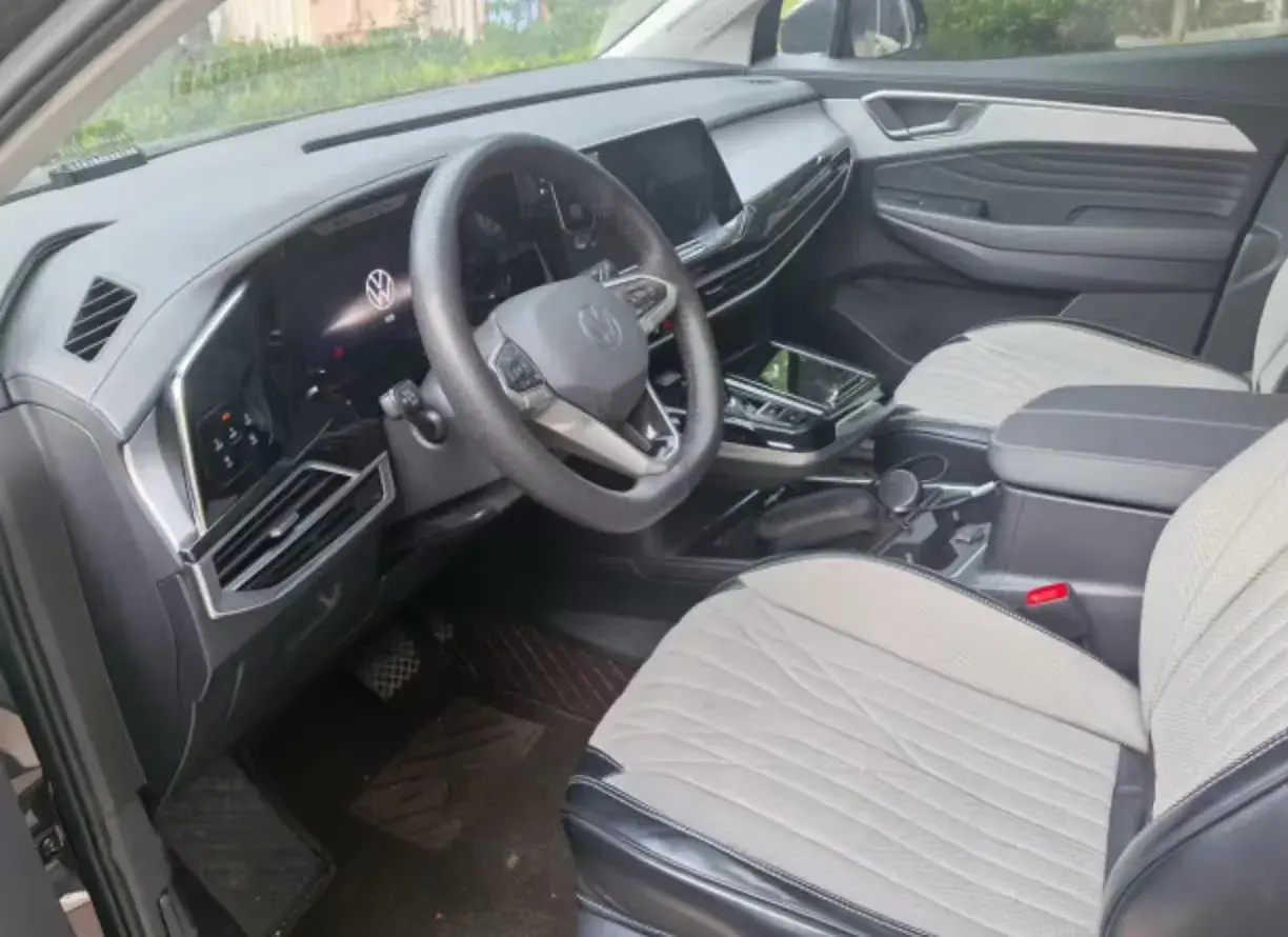 2024 VOLKSWAGEN TALAGON thumbnail 4