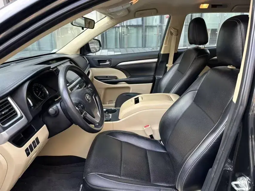 2018 TOYOTA HIGHLANDER thumbnail 3