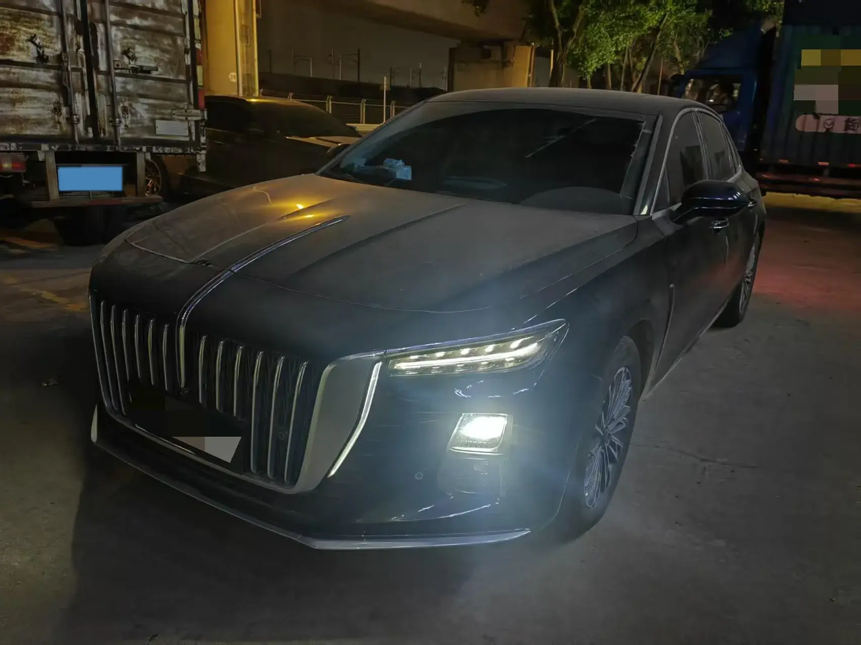 2024 HONGQI H5 view 1