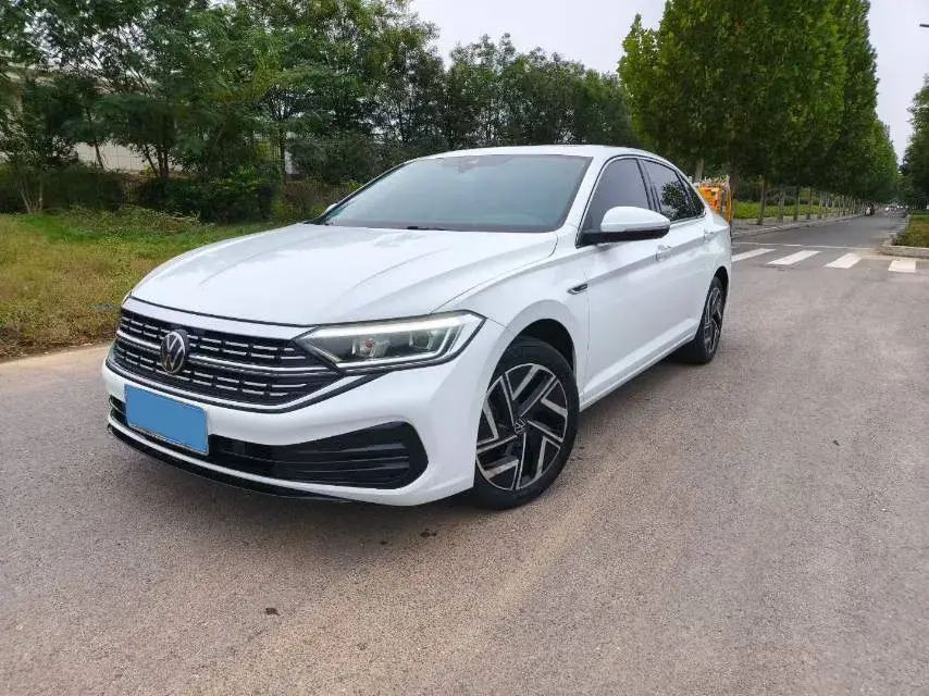 2023 VOLKSWAGEN SAGITAR view 1