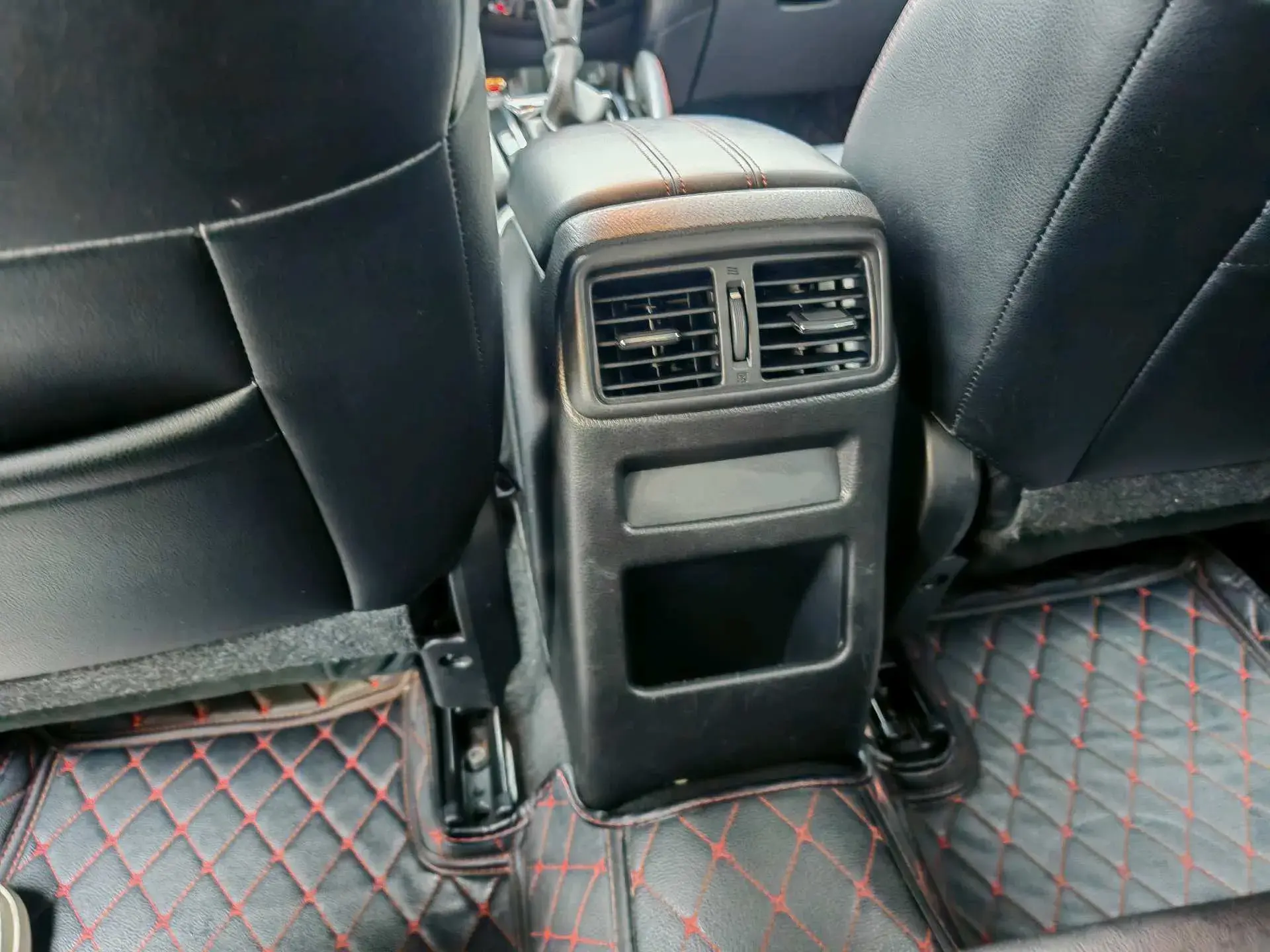 2021 NISSAN QASHQAI thumbnail 3