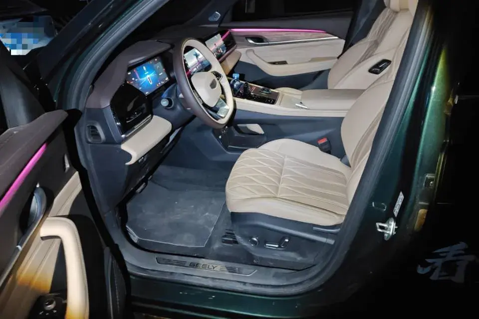 2025 GEELY MONJARO thumbnail 3