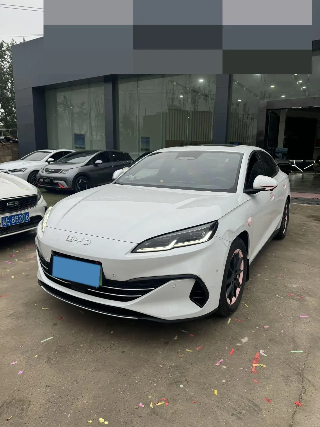 2025 BYD SEAL view 1