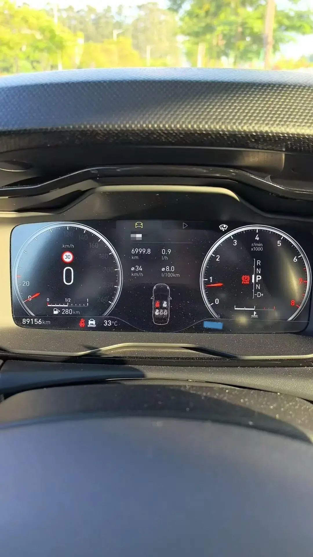 2019 LYNK&CO 03 thumbnail 4