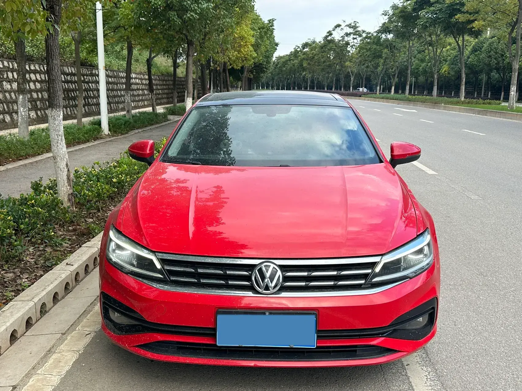 2019 VOLKSWAGEN LAMANDO thumbnail 2