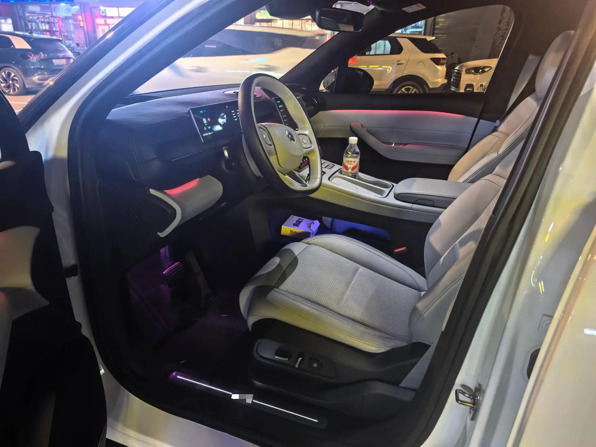 2023 NIO ES6 thumbnail 4