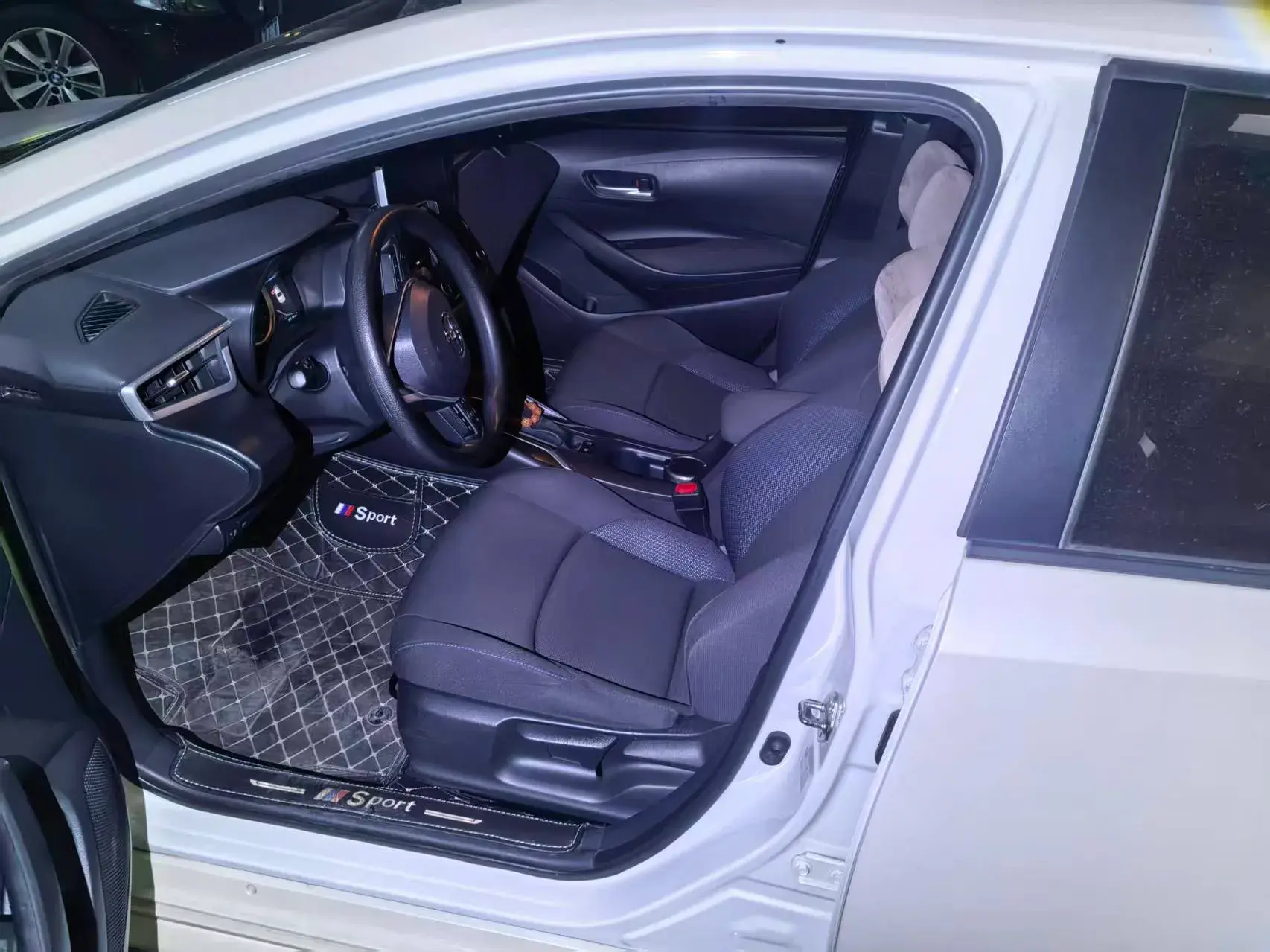 2019 TOYOTA LEVIN thumbnail 3