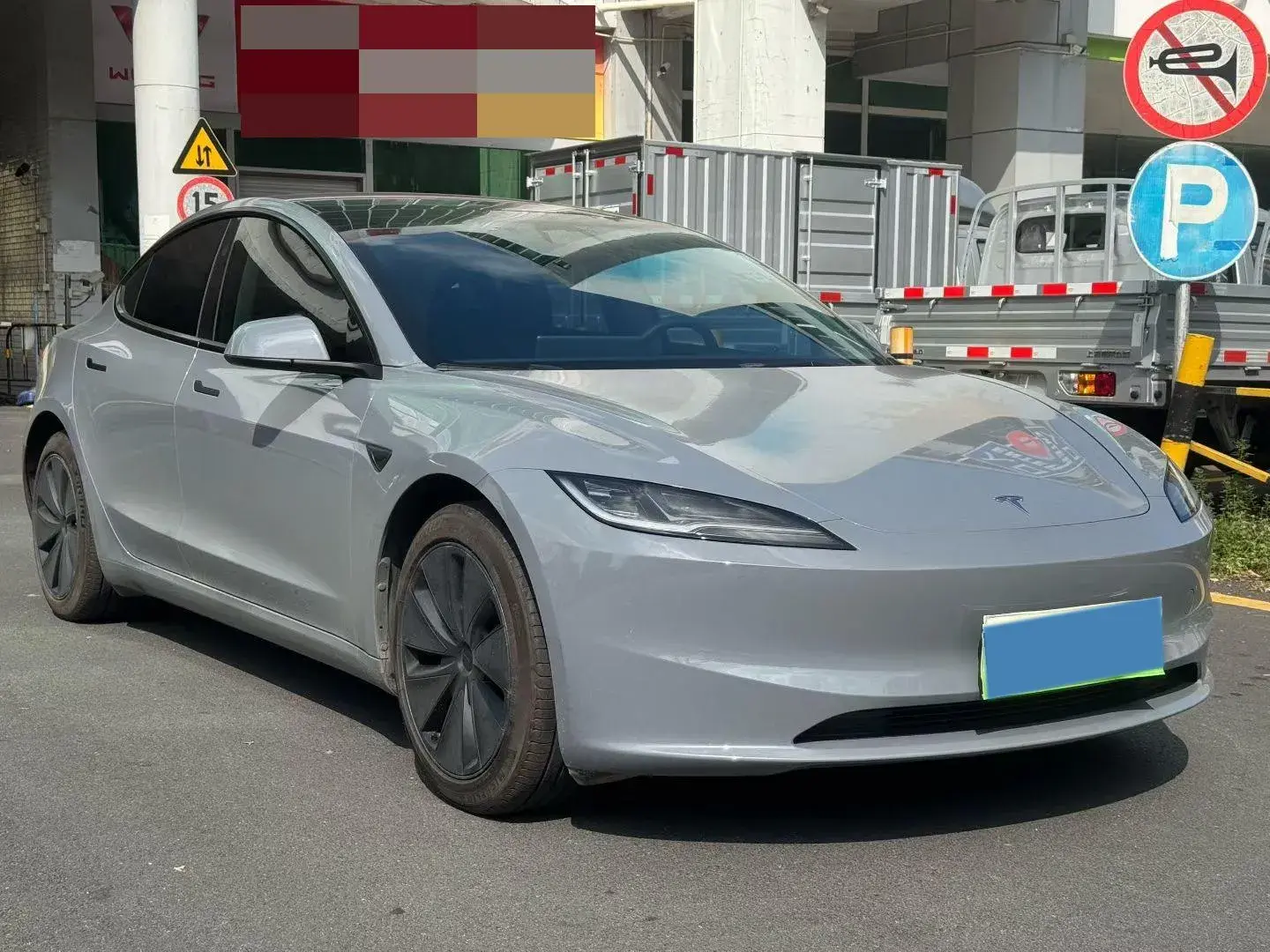 2023 TESLA MODEL thumbnail 3