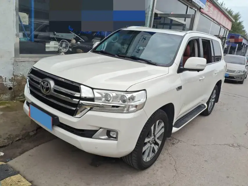 2019 CHEVROLET TRAX view 1