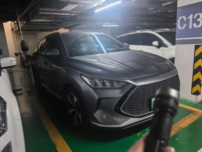 2022 BYD SONG thumbnail 3