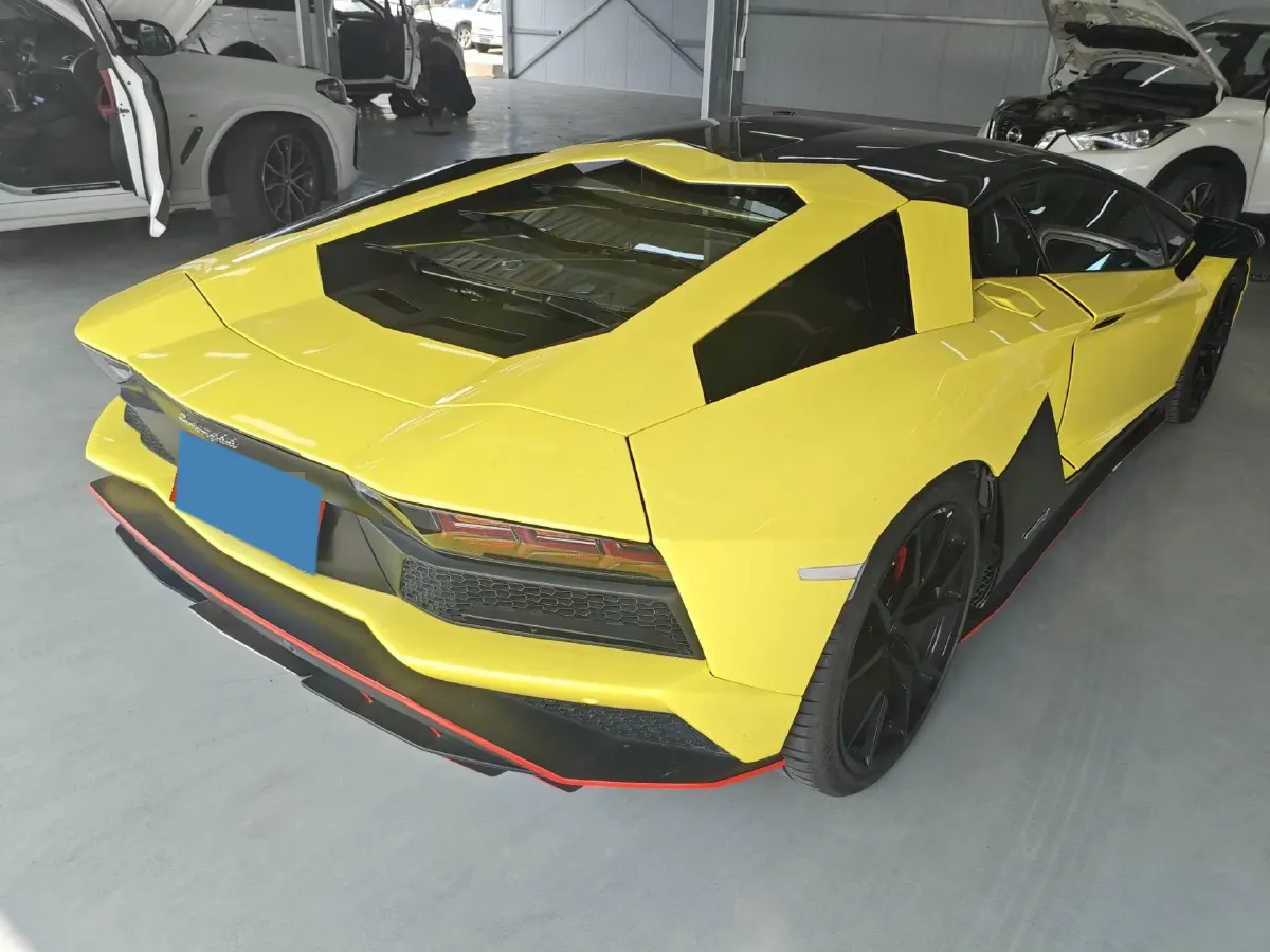 2017 BiSu M3 1.5L 114HP L4 5MT,autocango,china used car exporter,china ev exporter,chinese used car exporter,chinese used ev exporter