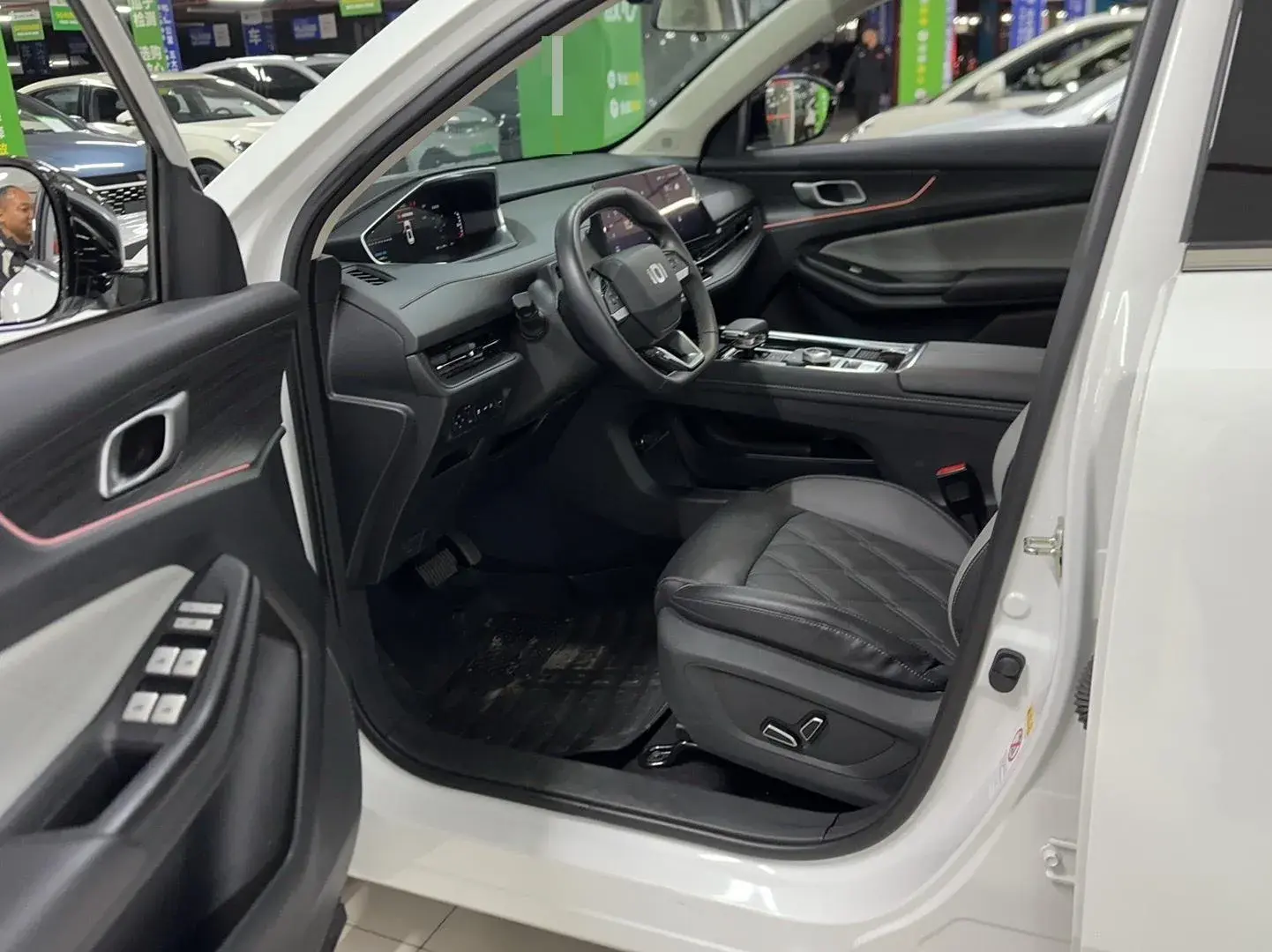 2023 CHANGAN QIYUAN thumbnail 3