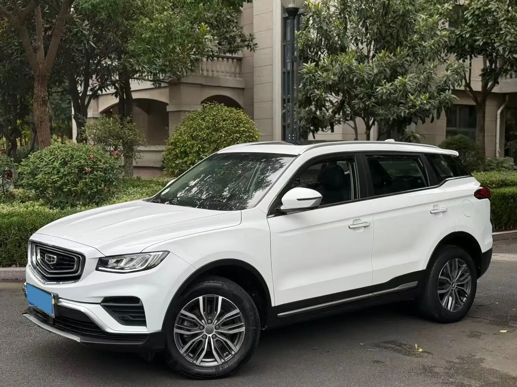 2020 GEELY AZKARRA view 1