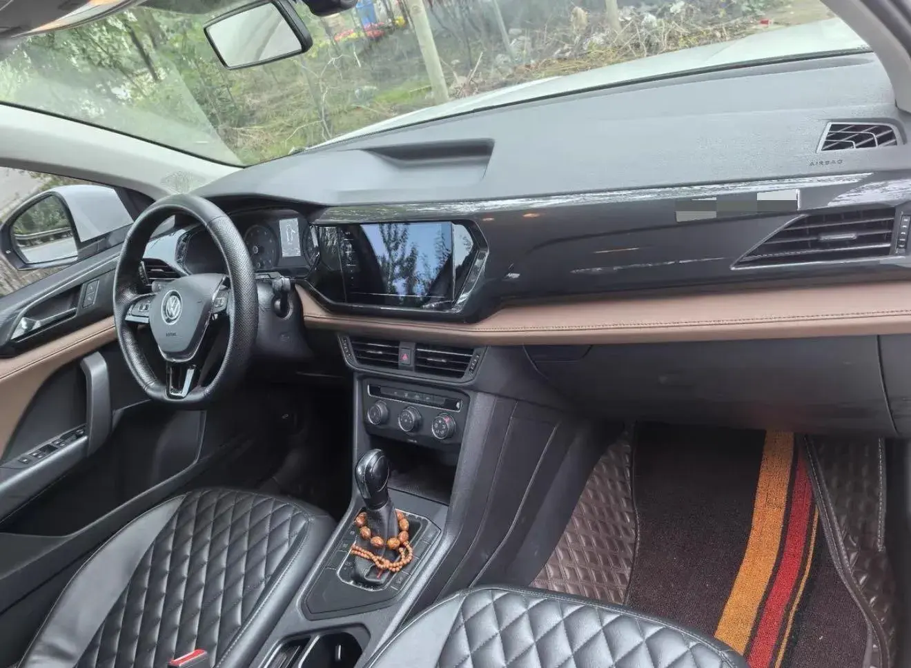 2021 VOLKSWAGEN THARU thumbnail 4