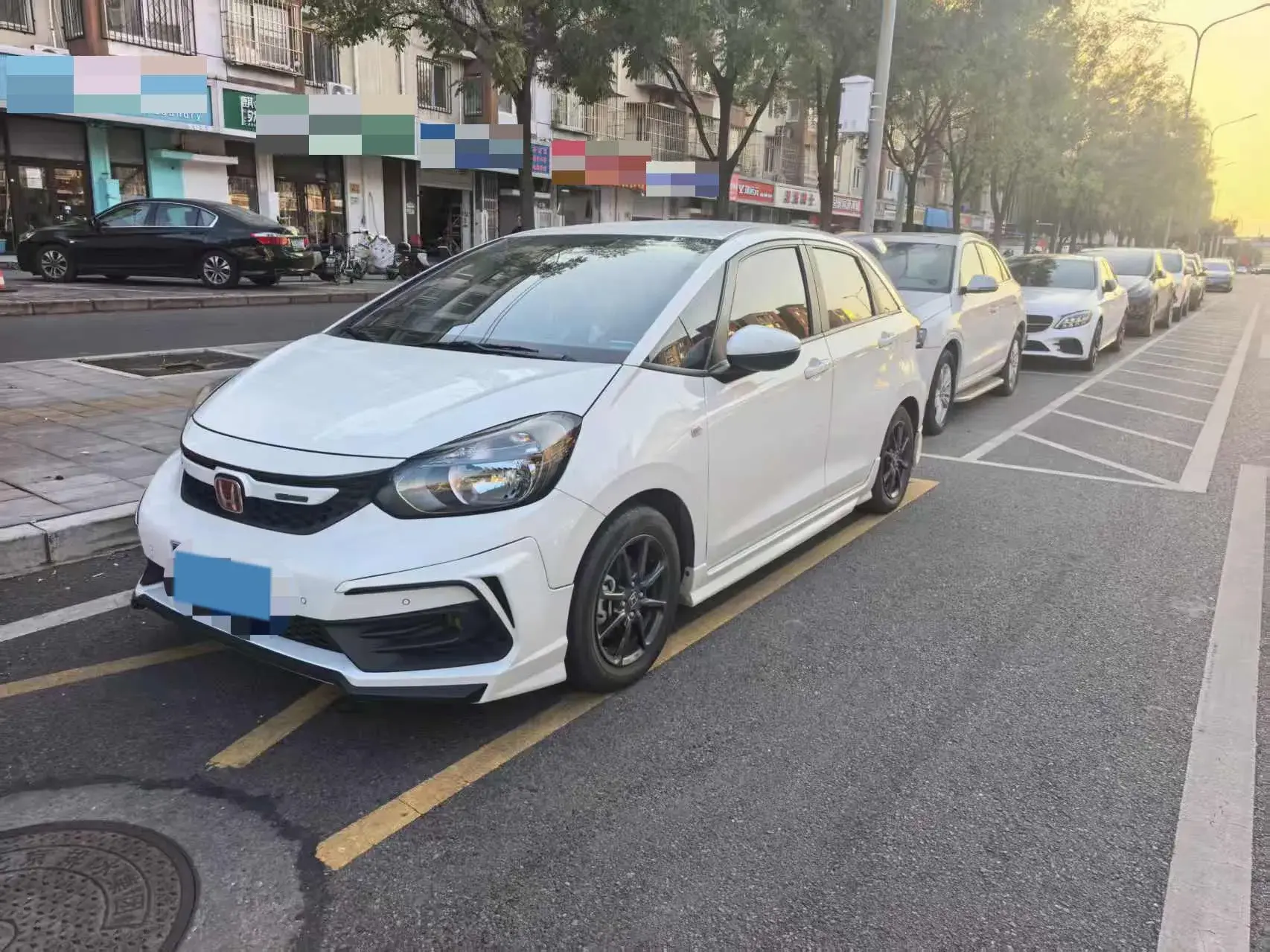 2022 HONDA FIT view 1