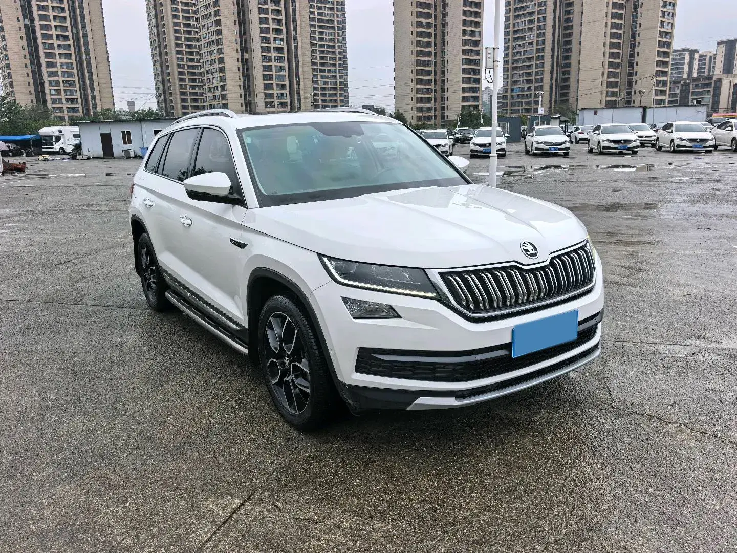 2019 SKODA KODIAK thumbnail 3