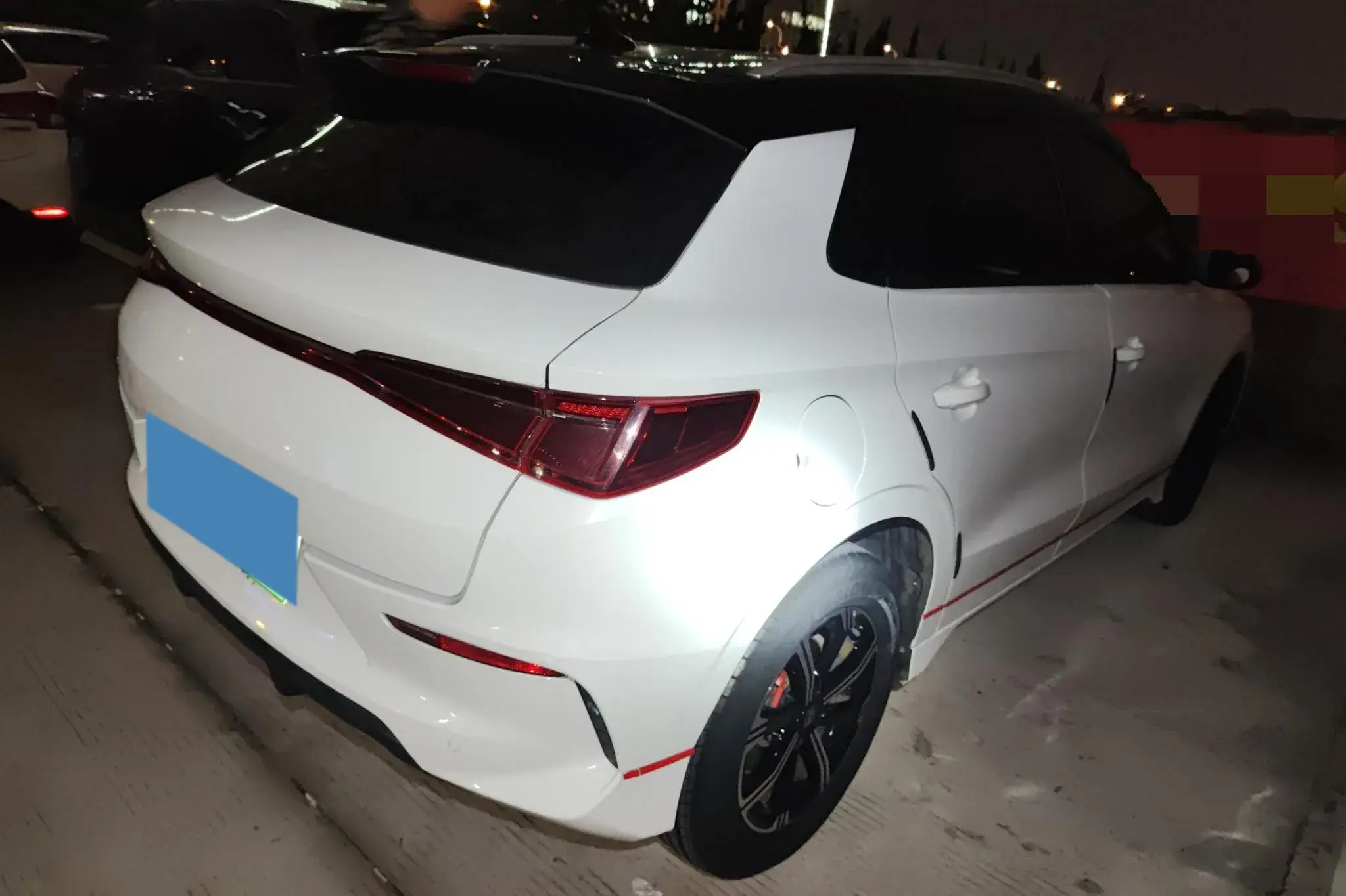 2019 BYD E2 thumbnail 4