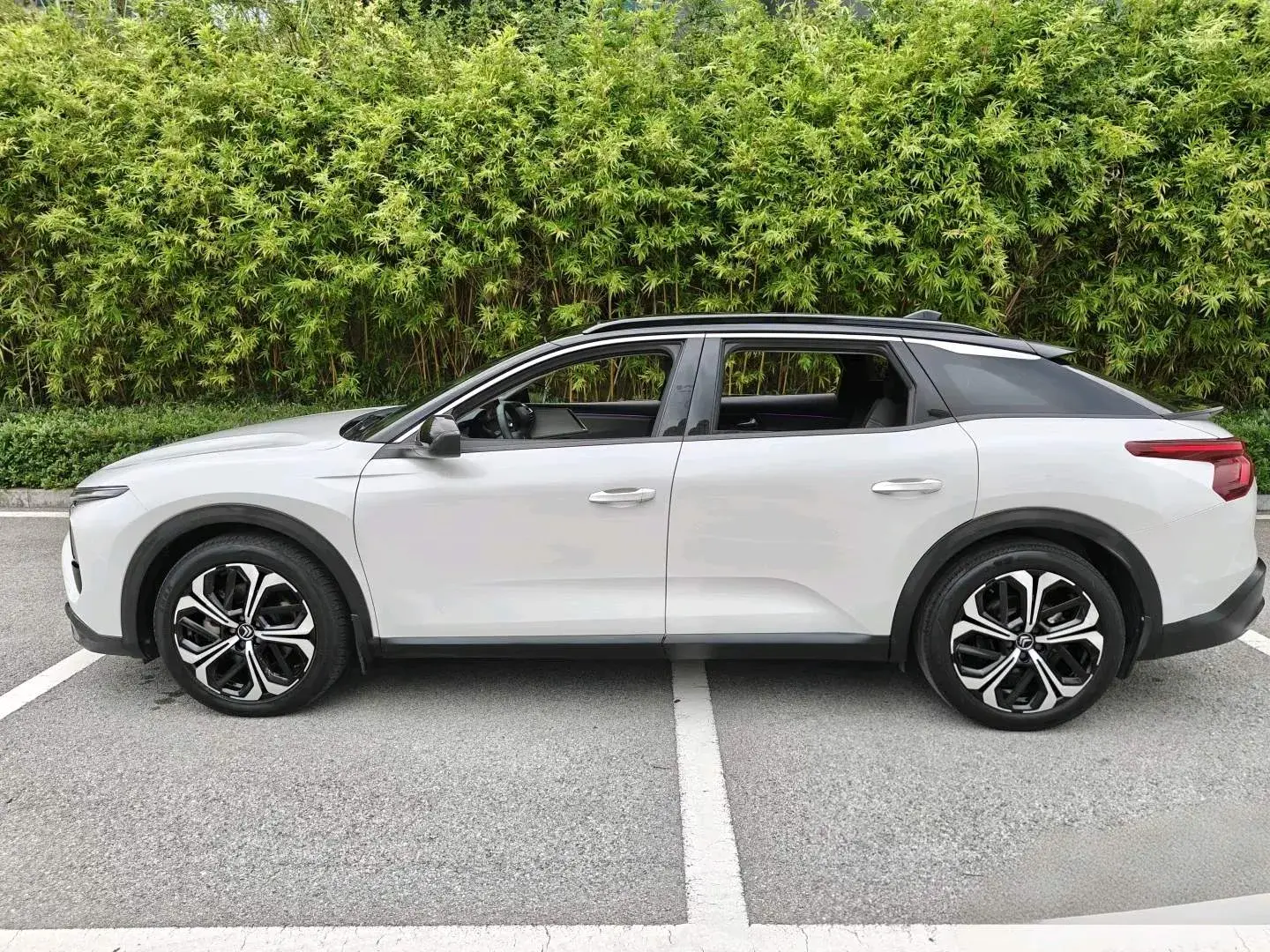2021 CITROEN C5 thumbnail 4