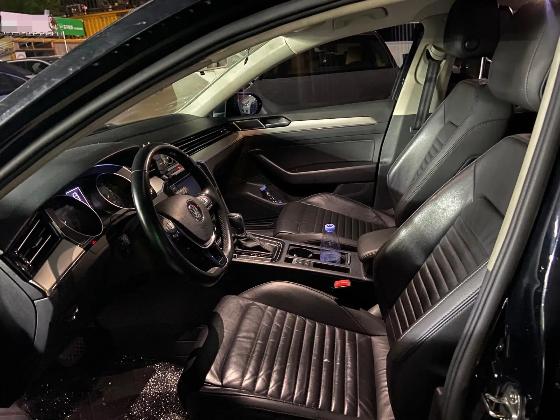 2018 VOLKSWAGEN MAGOTAN thumbnail 3