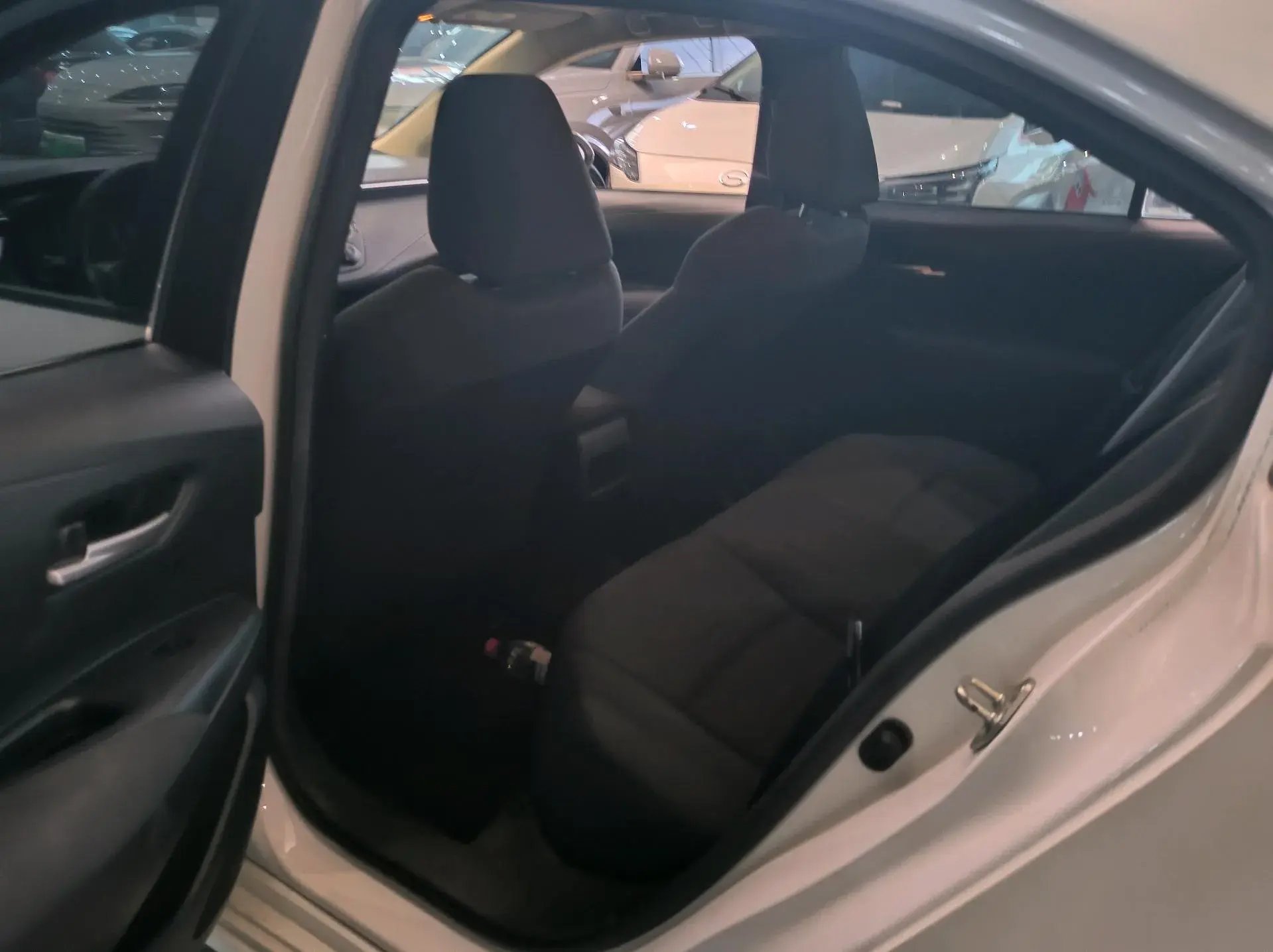 2021 TOYOTA COROLLA thumbnail 3