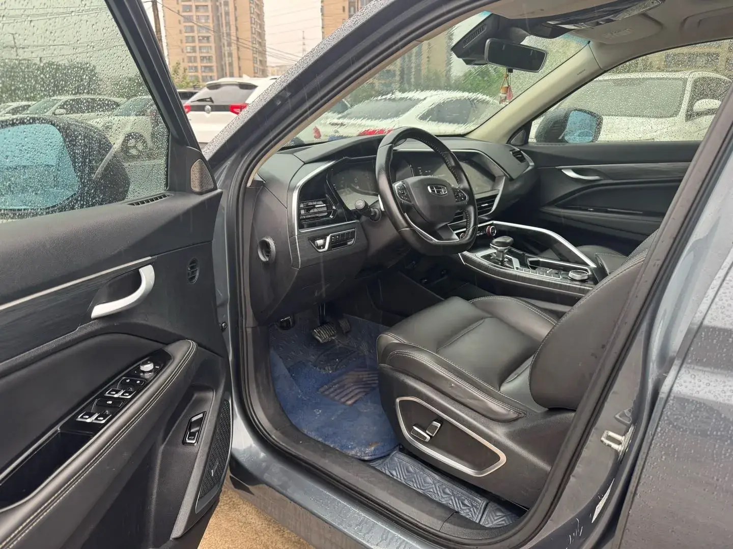 2019 GEELY TUGELLA thumbnail 4