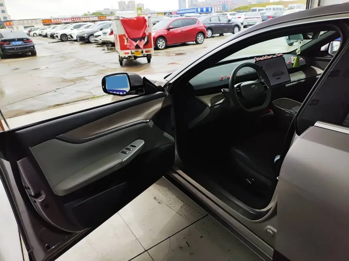 2024 CHANGAN QIYUAN thumbnail 3