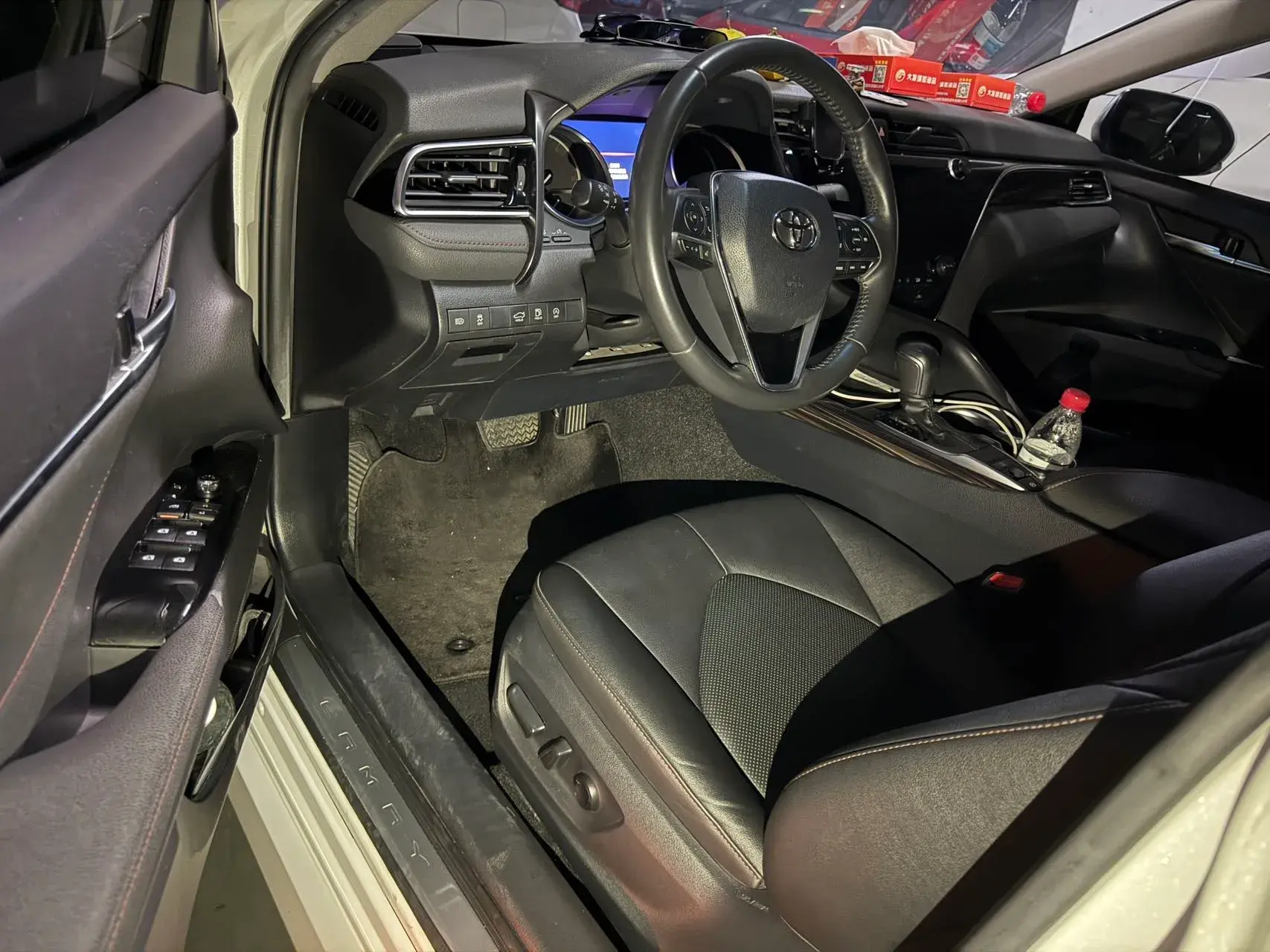 2019 TOYOTA CAMRY thumbnail 3