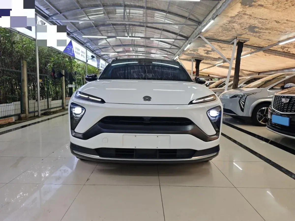 2019 NIO ES6 thumbnail 2