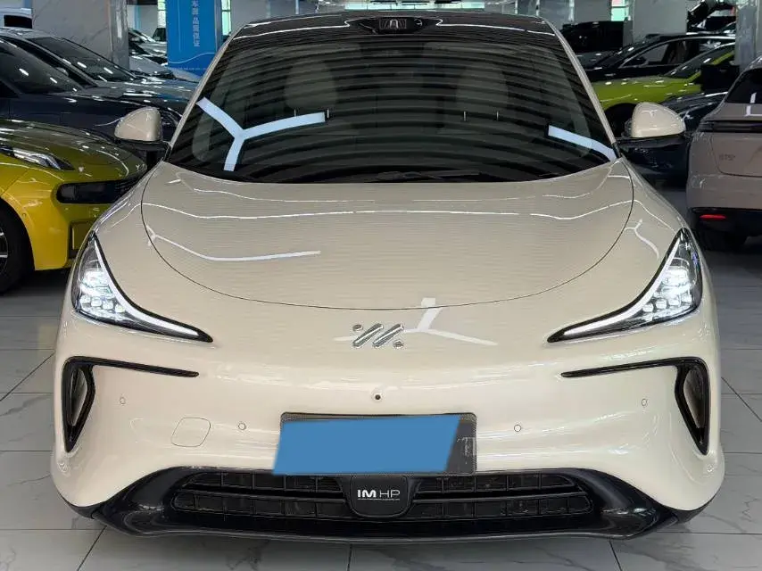 2023 IM LS6 thumbnail 4