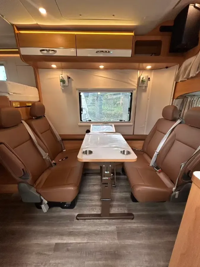 2021 MAXUS V80 RV 2.0T 139HP L4 6AMT,autocango,china used car exporter,china ev exporter,chinese used car exporter,chinese used ev exporter