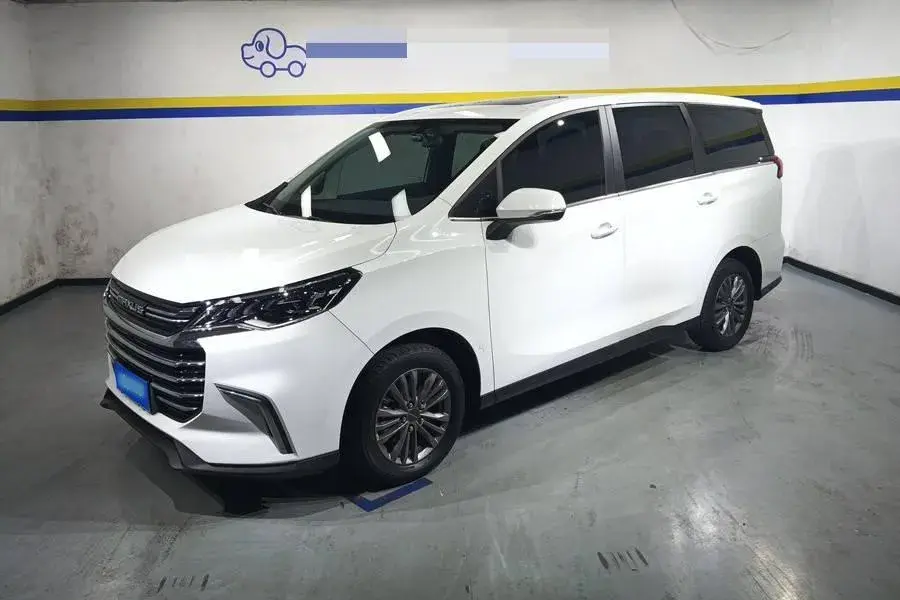 2022 MAXUS G50 view 1