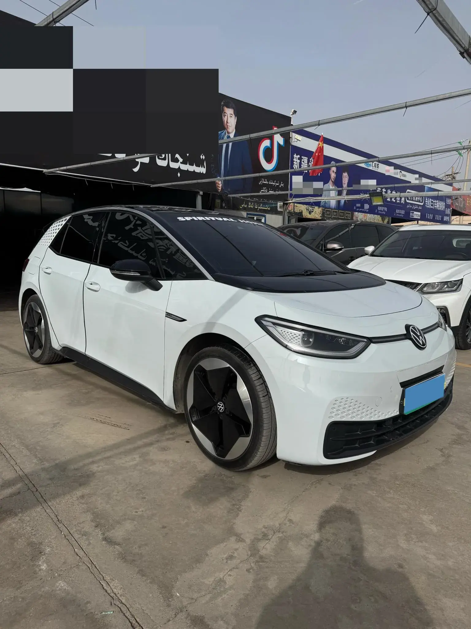 2021 VOLKSWAGEN ID.3 thumbnail 3