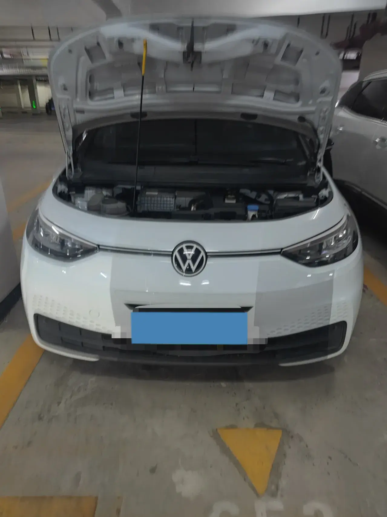 2023 VOLKSWAGEN ID.3 thumbnail 2