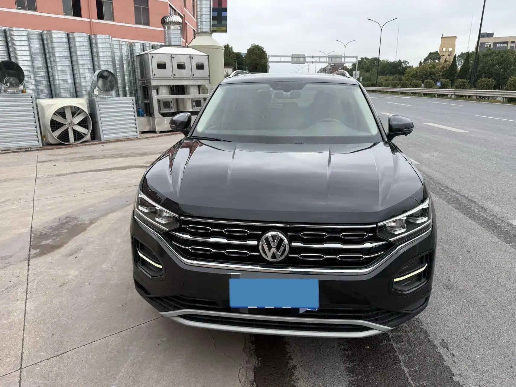 2021 VOLKSWAGEN TAYRON thumbnail 2