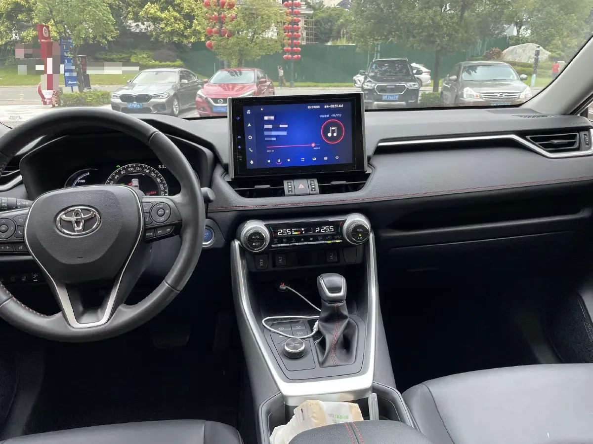 2022 Toyota RAV4 Hybird E+ 2.5L 180HP L4 E-CVT PHEV 15.984KWH,autocango,china used car exporter,china ev exporter,chinese used car exporter,chinese used ev exporter