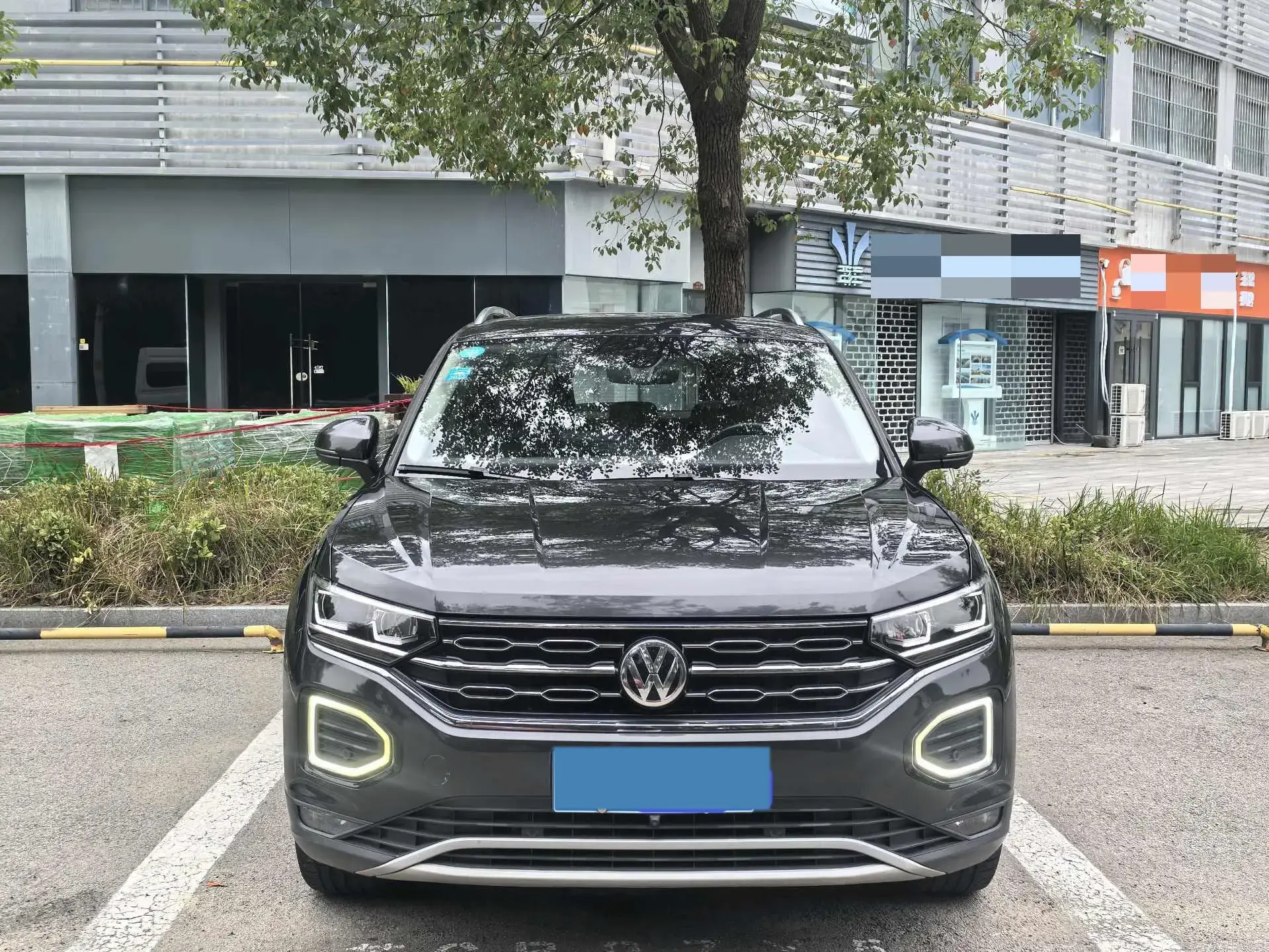 2020 VOLKSWAGEN TAYRON thumbnail 2