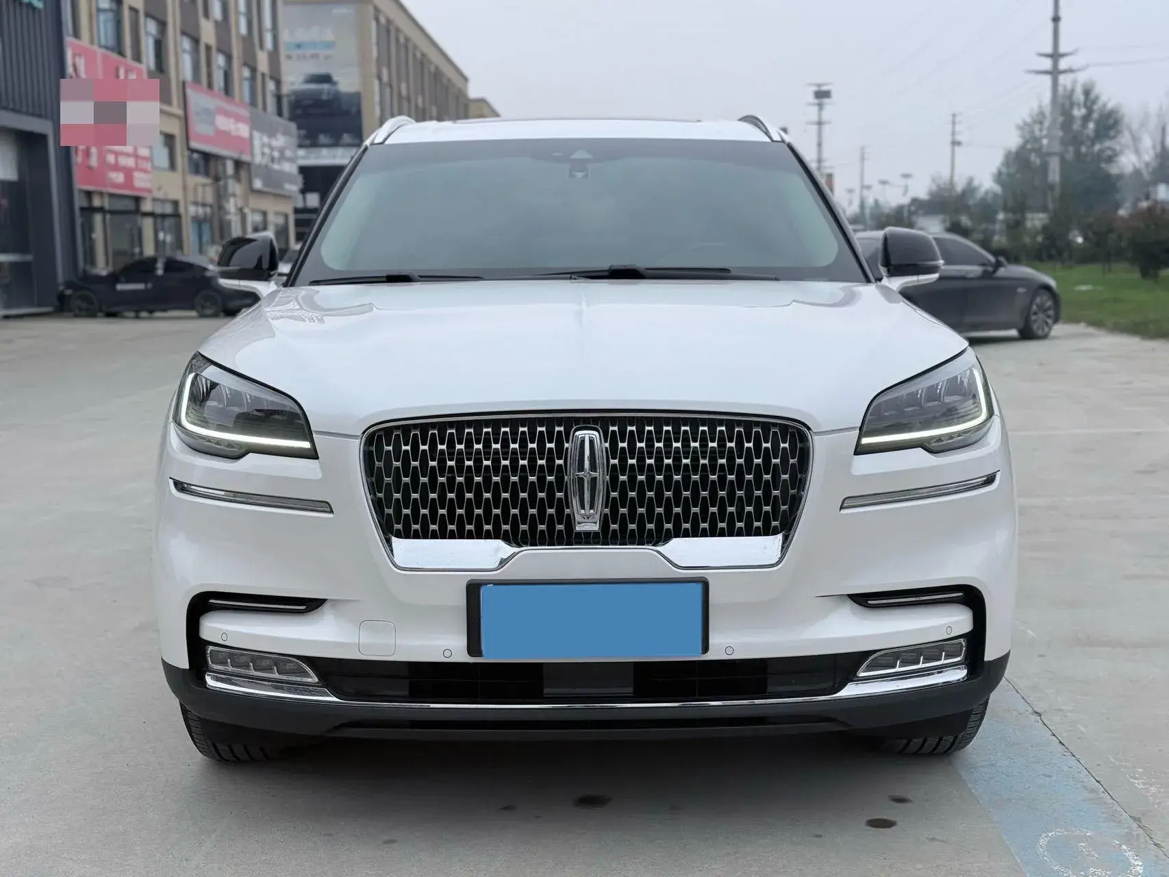 2022 LINCOLN AVIATOR thumbnail 2