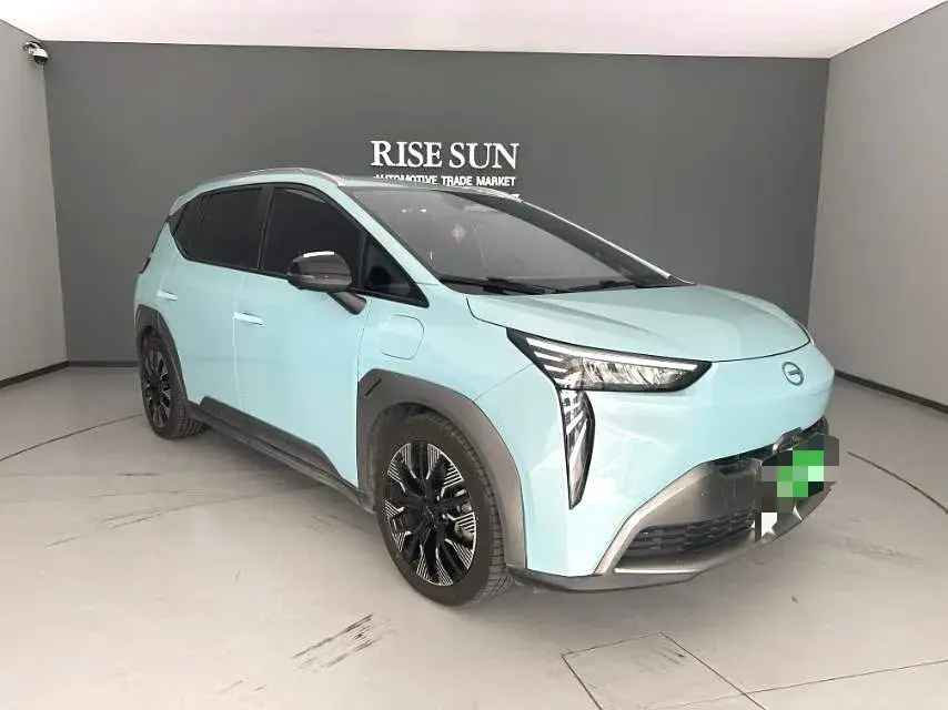 2022 AION Y thumbnail 3