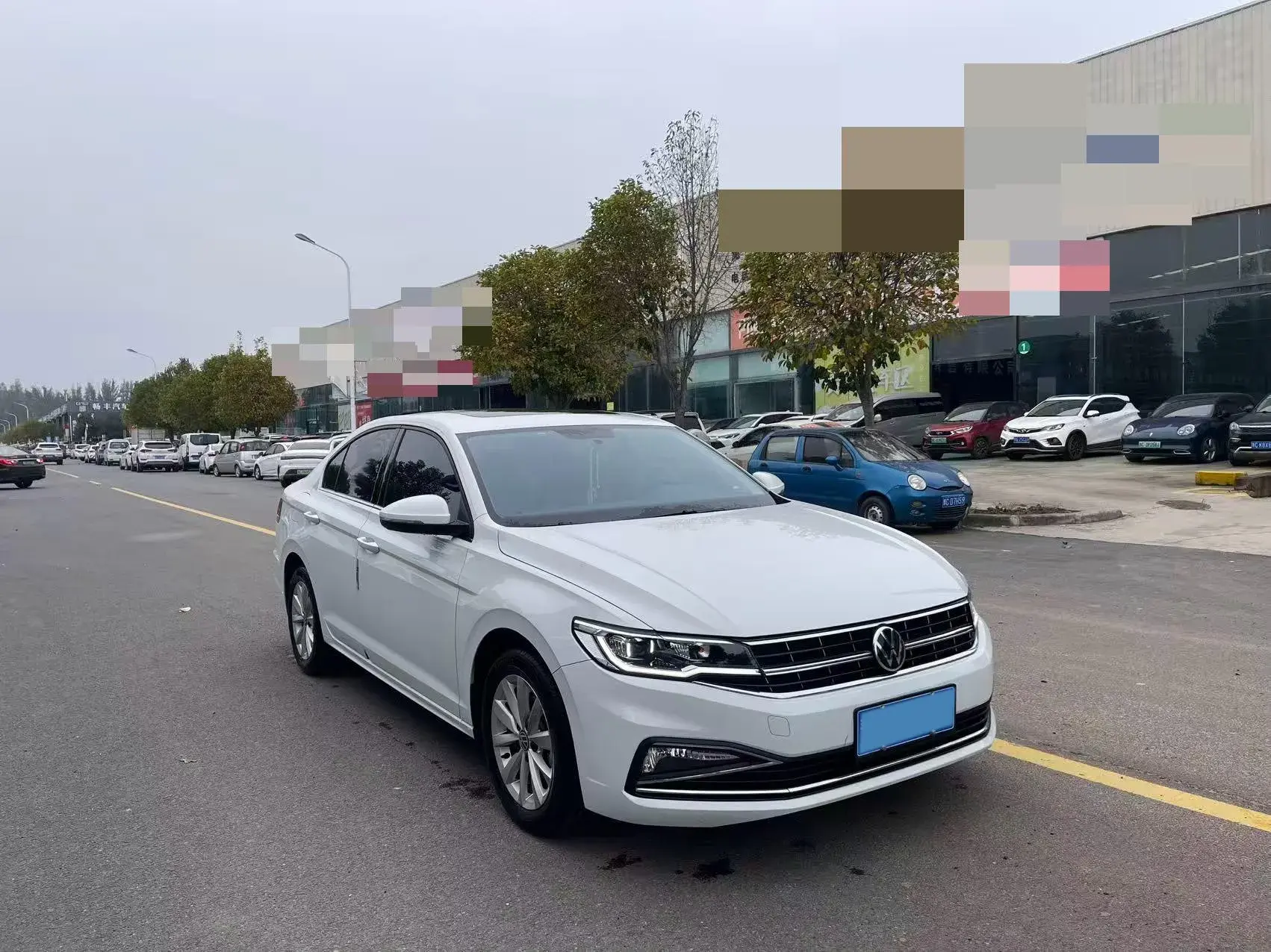 2021 VOLKSWAGEN BORA thumbnail 3