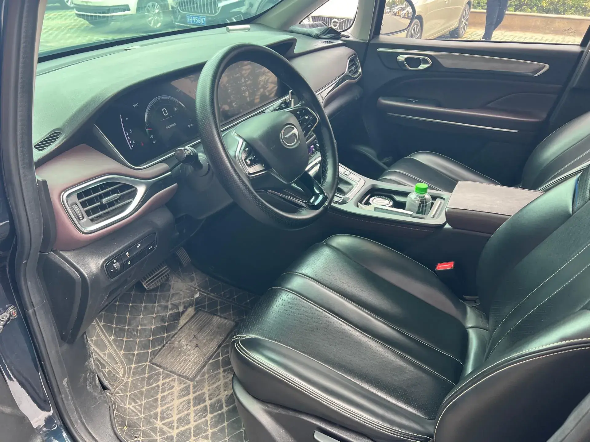 2021 GAC TRUMPCHI thumbnail 3