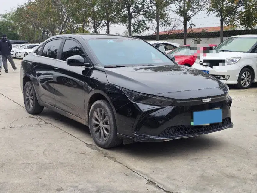 2024 GEOMETRY G6 thumbnail 3