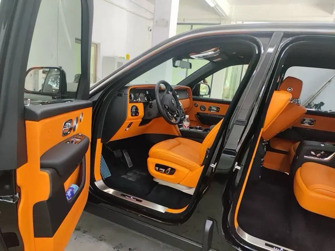 2024 ROLLS-ROYCE CULLINAN thumbnail 2