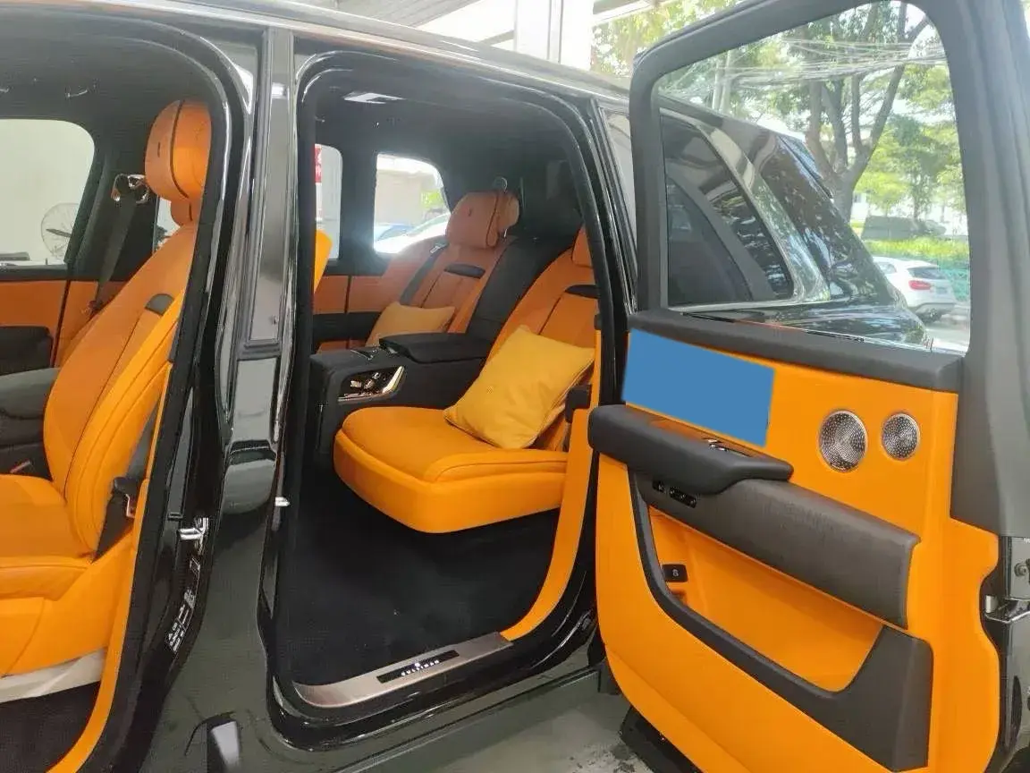 2024 ROLLS-ROYCE CULLINAN thumbnail 4