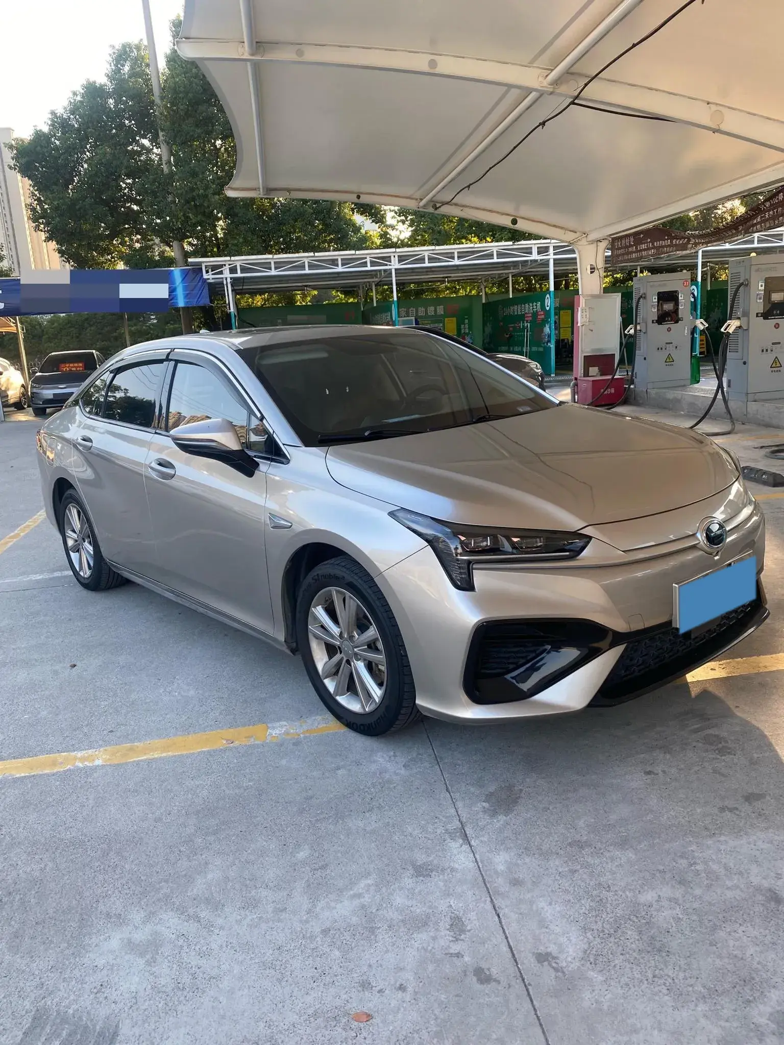 2021 AION S thumbnail 3