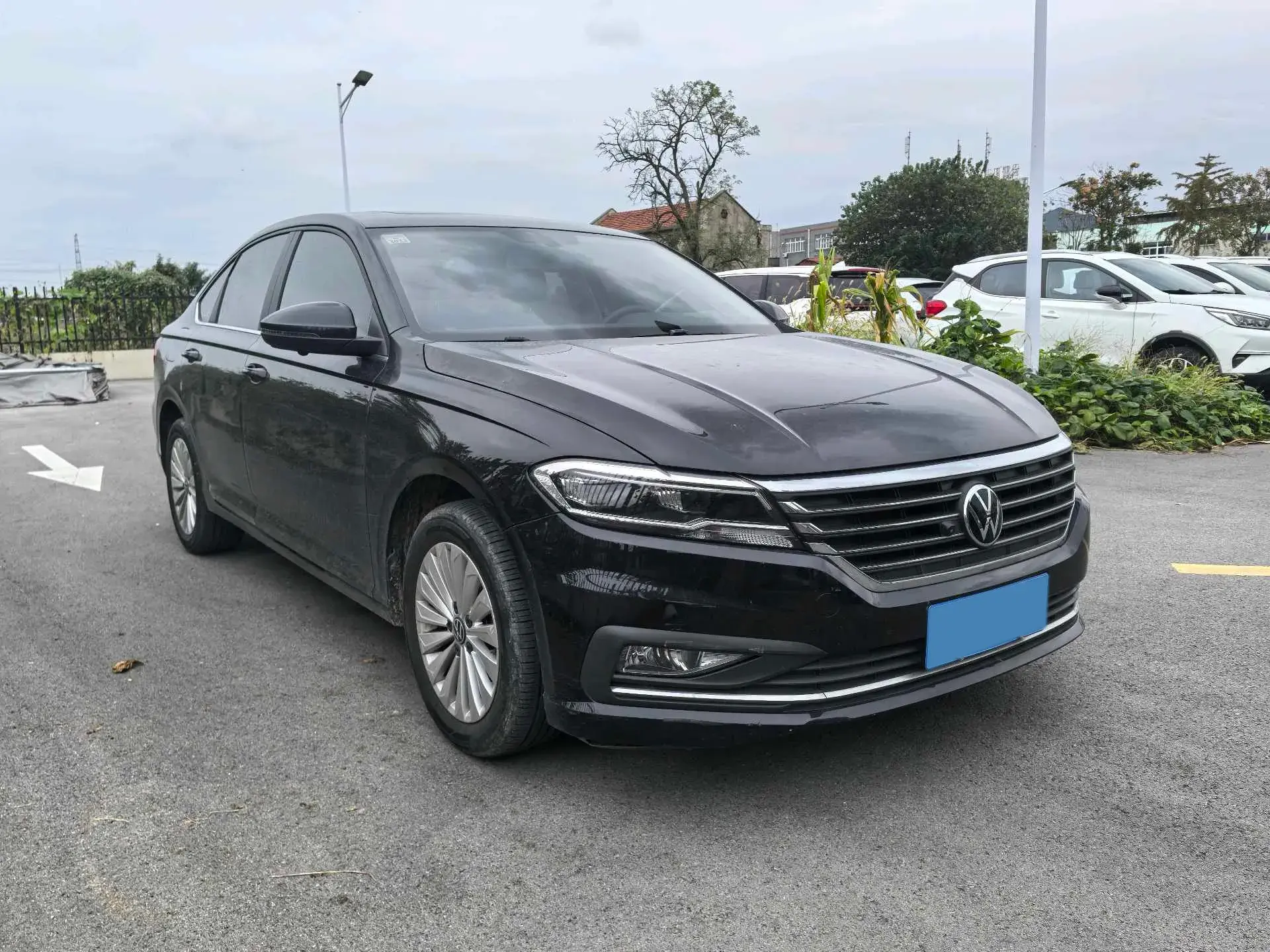 2021 VOLKSWAGEN LAVIDA thumbnail 2