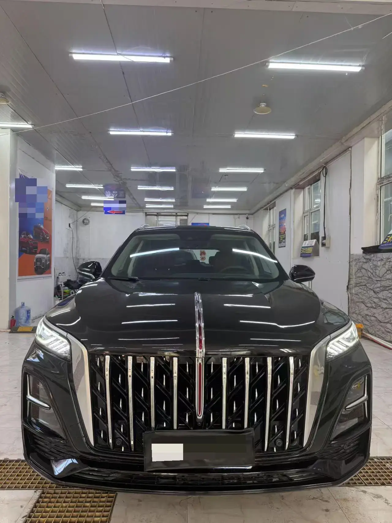 2023 HONGQI HS5 thumbnail 3